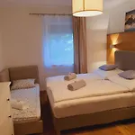 & Relax -gemuetliche Nur Minuten Zur Gerlitzen Appartement *