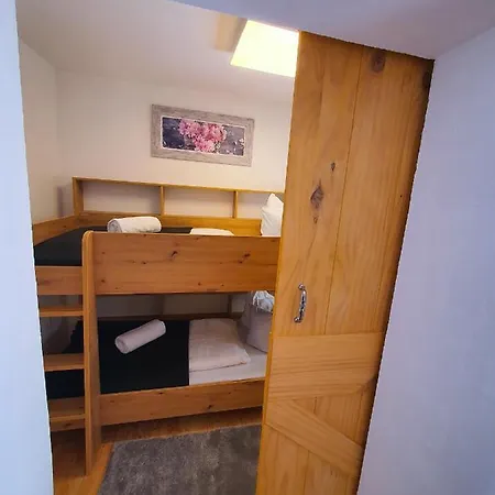 Ski & Relax -Gemuetliche Apartments Nur Minuten Zur Gerlitzen Боденсдорф