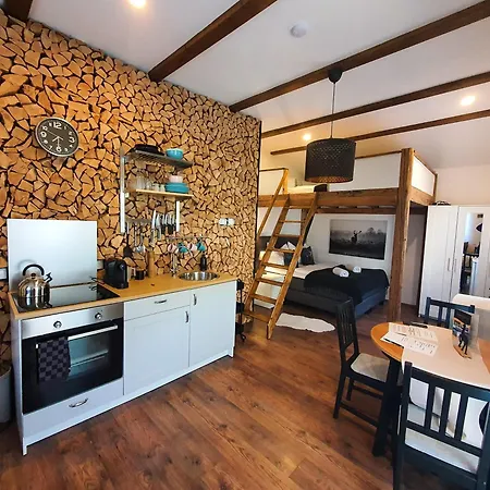 Апартаменты Ski & Relax -Gemuetliche Apartments Nur Minuten Zur Gerlitzen