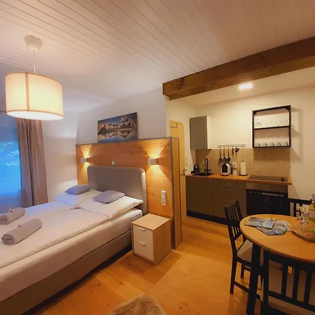 Appartement & Relax -gemuetliche Nur Minuten Zur Gerlitzen Bodensdorf