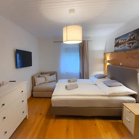 Ski & Relax -Gemuetliche Apartments Nur Minuten Zur Gerlitzen Боденсдорф